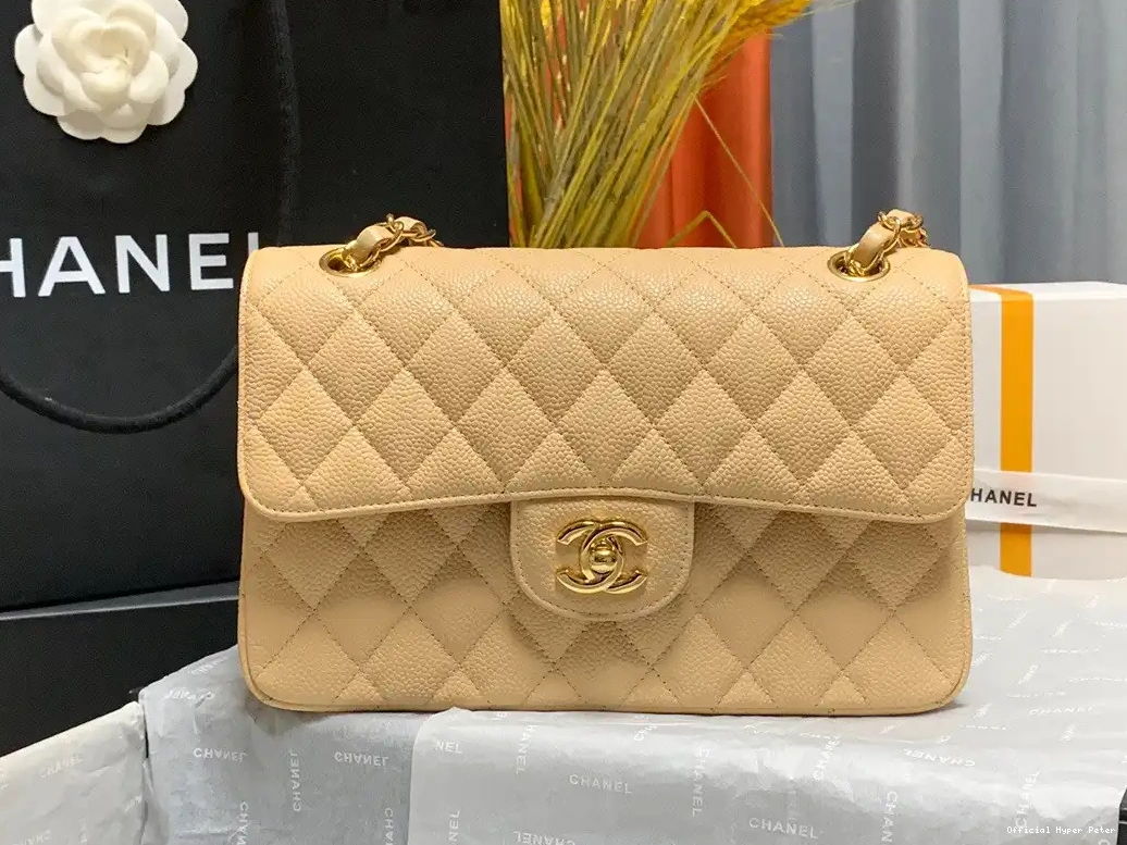 Hyper Peter CHANEL FLAP 23CM BAG 0701